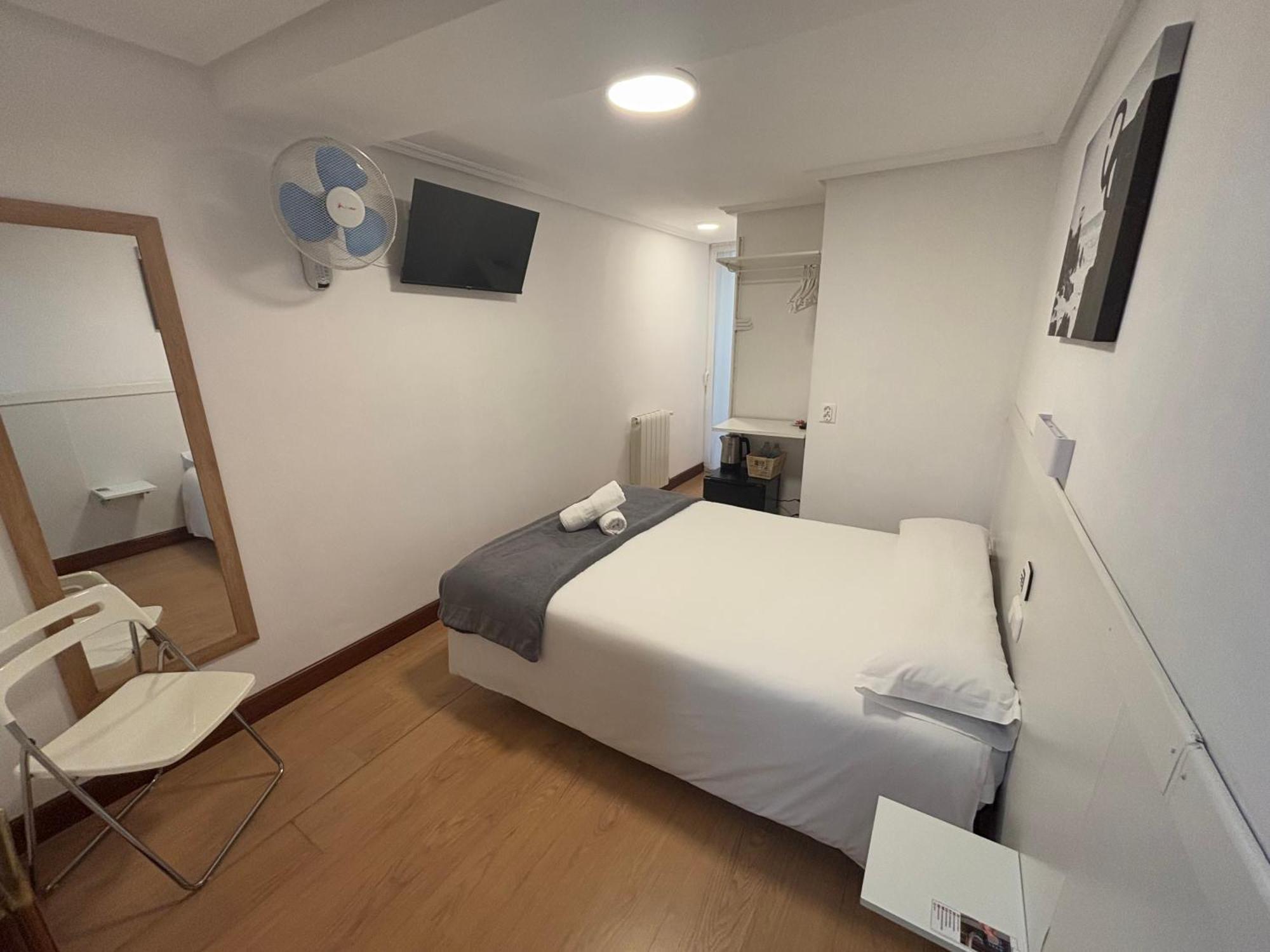Pension Santa Clara Сан Себастиан Екстериор снимка